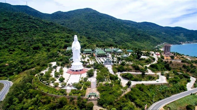 Da Nang/Hoi An: Marble & Monkey Mountains with Am Phu Cave - Marble Mountains turns a short climb into a temple adventure