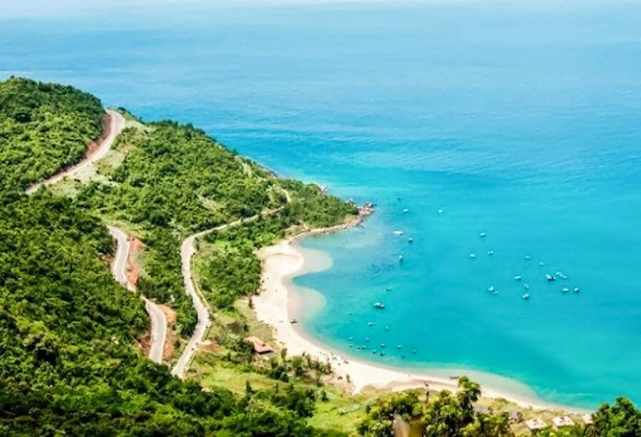 Da Nang: Lady Buddha, Marble Mountains, and Am Phu Cave Tour - A quick way to see Da Nang’s nearby sights