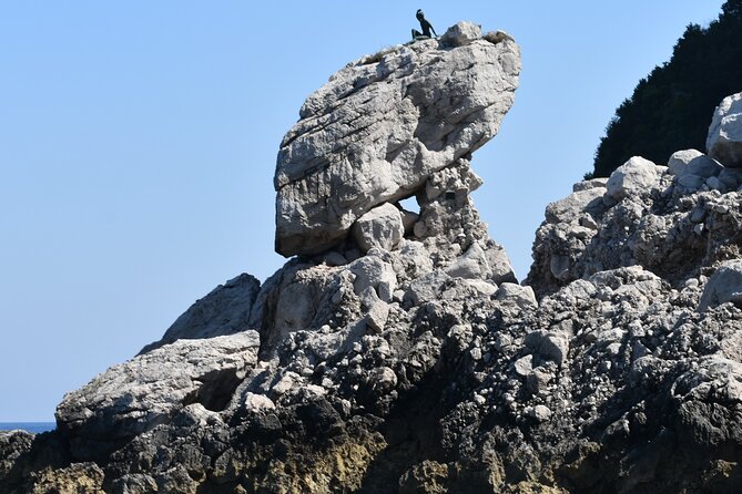 Day Trip to Capri and Blue Grotto From Naples & Sorrento - What the Guide Adds to the Day