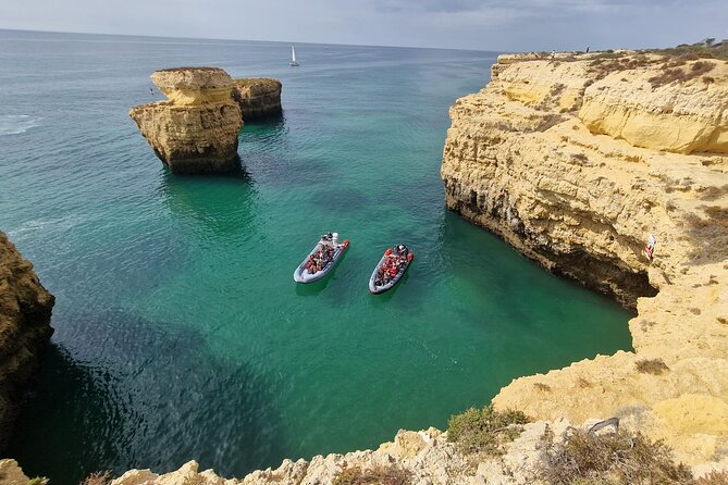 Dolphins Search and Benagil Caves from Albufeira - The crew makes a real difference