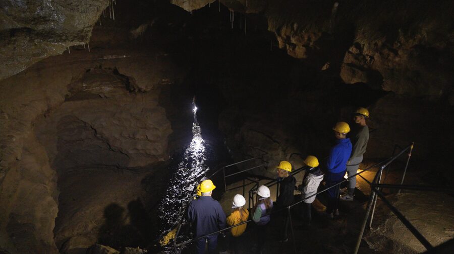 Doolin Cave Tour: Experience Europe's Largest Stalactite - Arriving at the visitor center