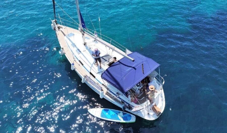 Dubrovnik : Full Day Group Boat Tour to Elaphiti & Blue Cave - Sailing toward Koločep and the Blue Cave