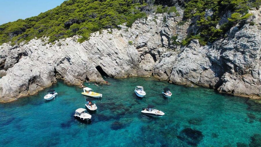 Dubrovnik (Marina Frapa): 7 Caves Tour (4h) + Drinks&Snorkel - The Blue Cave at Koločep