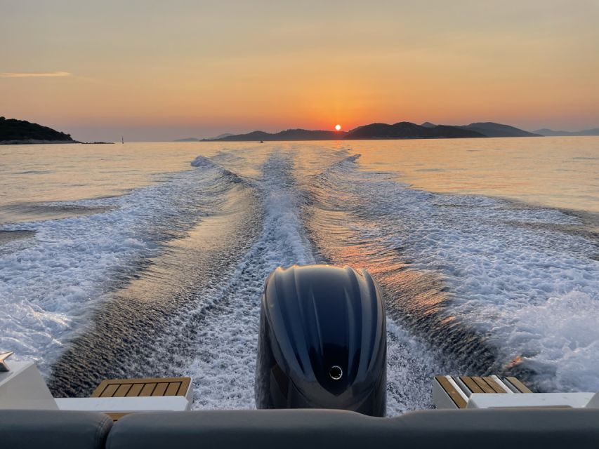 Dubrovnik: Private Elaphiti Islands and Blue Cave Tour - The boat is set up for a comfortable private group