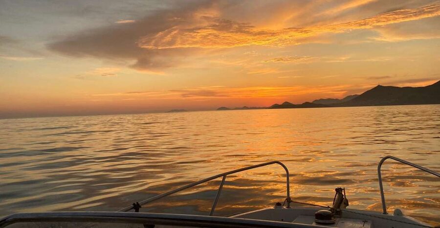 Dubrovnik: Romantic Sunset Cruise & Cave Visit with a Local - Why Dubrovnik looks better from the Adriatic