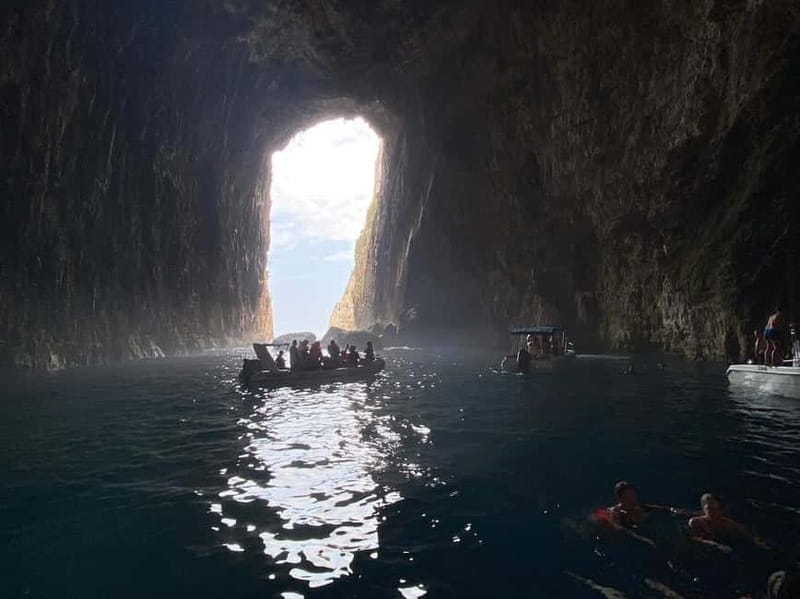 Durres & Tirana: Speed Boat Trip to Sazan, Karaburun & Cave - One hour in Vlora: useful, but not essential