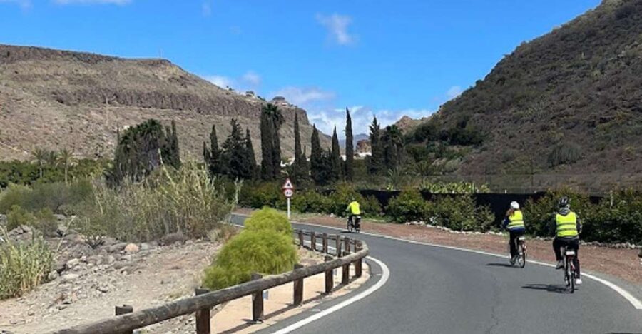 E-Bike Mountain Tour in Natural Park +Option Tapas in a Cave - Key points before you book