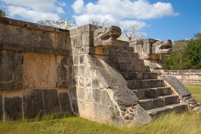 Early morning Chichen Itza Tour: Cenote and Tequila Tasting - Pickup, transfers, and the long road