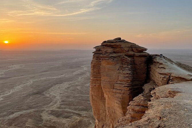 Edge Of The World Hike(Dinner under stars,village,bats cave,camp) - Entering Bin Rasheed bat cave
