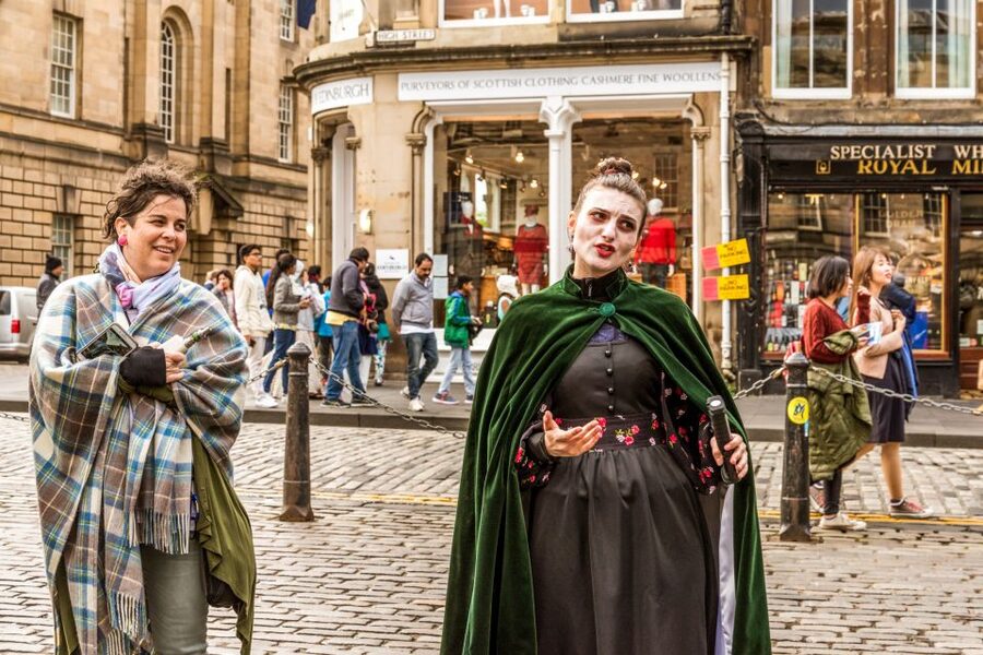 Edinburgh: Evening Underground Ghost Tour - Why the Old Town walk works