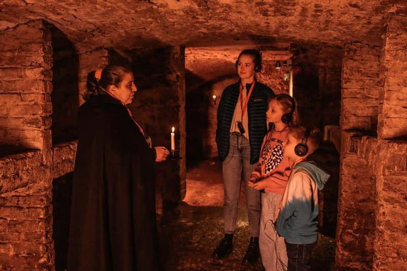 Edinburgh: Kids Multi-Sensory Underground Small-Group Tour - Why this kids’ ghost tour works