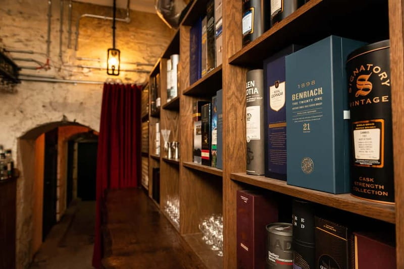Edinburgh: The Lost Close Underground Scotch Whisky Tasting - Choosing the right tasting level