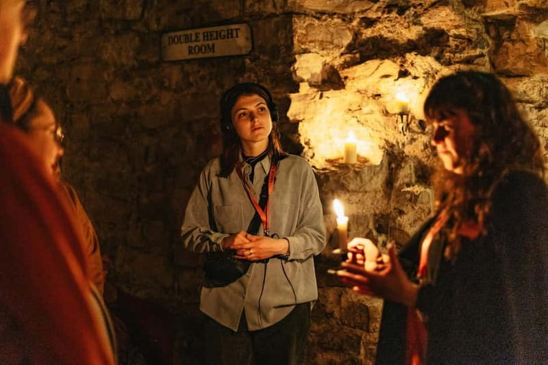 Edinburgh: Underground Vaults Evening Ghost Tour with Whisky - Who will enjoy this Edinburgh ghost tour?