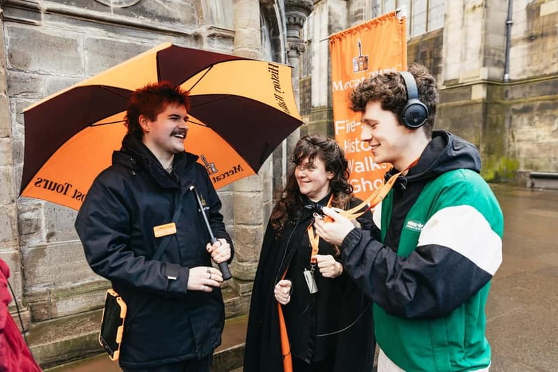 Edinburgh: Underground Vaults Evening Ghost Tour with Whisky - Descending into the Blair Street Underground Vaults