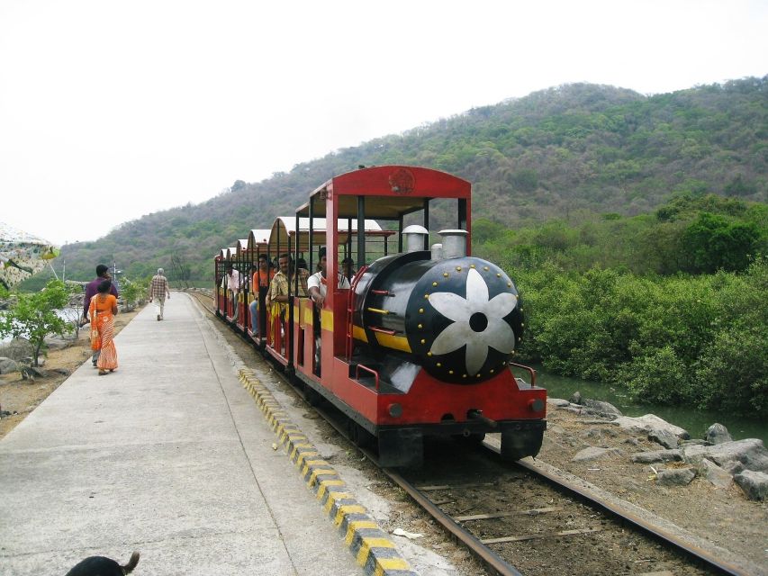 Elephanta Cave Tour with Bollywood Tour - Who will enjoy this tour most