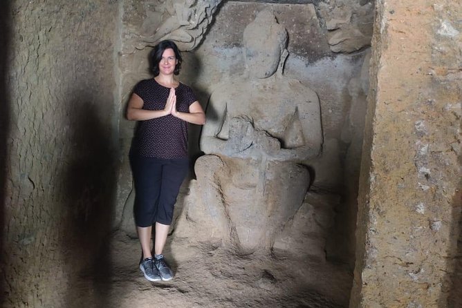 Elephanta Caves & Island Guided Private Tour - Inside the main cave temples