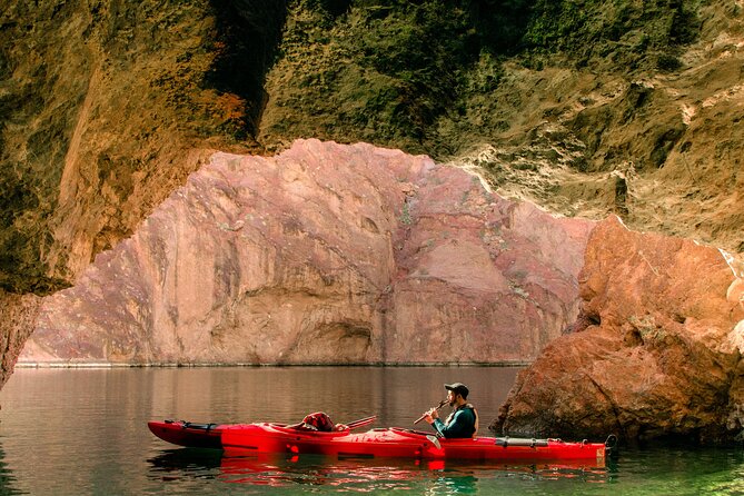 Emerald Cave Deluxe Kayak Tour with Catered Lunch & Guide - Why this Colorado River trip works so well from Las Vegas