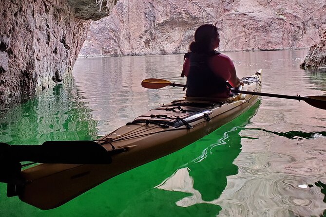 Emerald Cave Deluxe Kayak Tour with Catered Lunch & Guide - Paddling through the Colorado River and Black Canyon