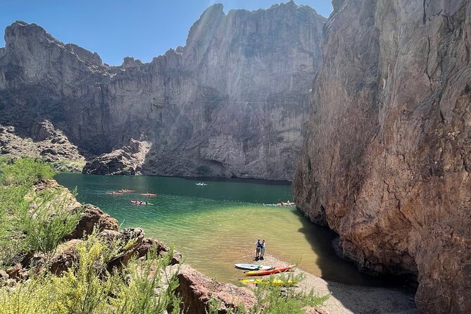 Emerald Cave Kayaking Tour from Las Vegas, Best Dam 1/2 Day Trip - Reaching Emerald Cove and Emerald Cave