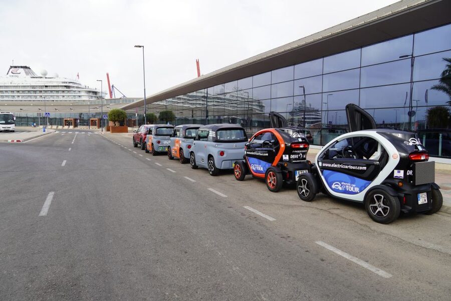 Explore Málaga and the Treasure Caves by Electric Car - The return through Playa de la Araña and El Limonar