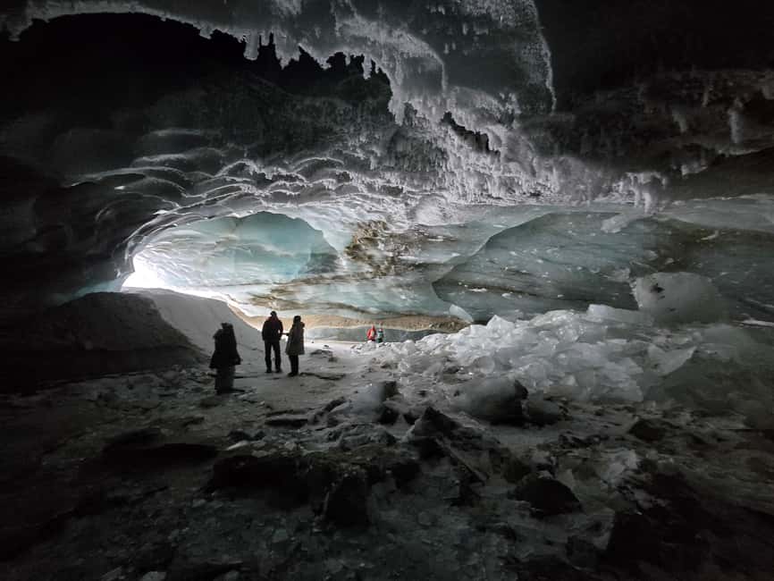 Fairbanks: Guided Snowshoe Hike to Castner Glacier Ice Cave - Key points to know before booking