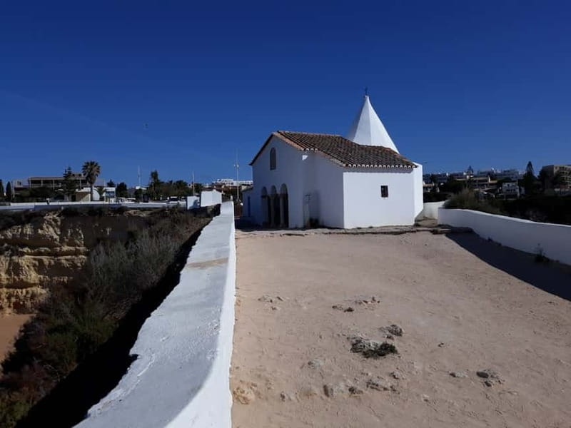 From Albufeira: Tuk-Tuk Tour to Benagil Caves - Why a tuk-tuk works well along the Algarve coast