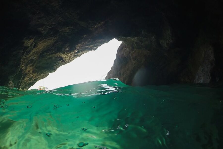 From Amalfi: Amalfi Coast 6-Hour Private Grottoes Boat Trip - A seaside lunch, with a few questions to ask