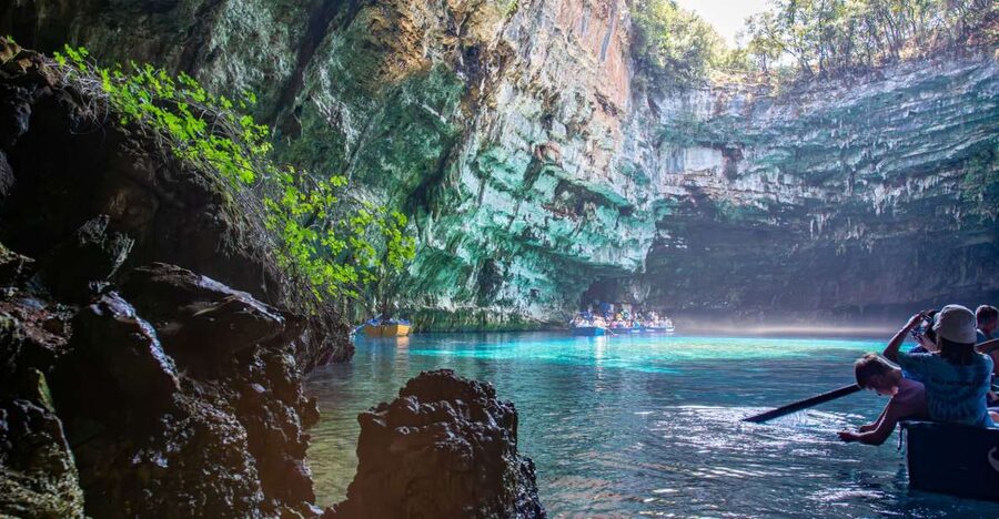 From Argostoli: Melissani Lake & Drogarati Caves Tour - Key points to know before booking