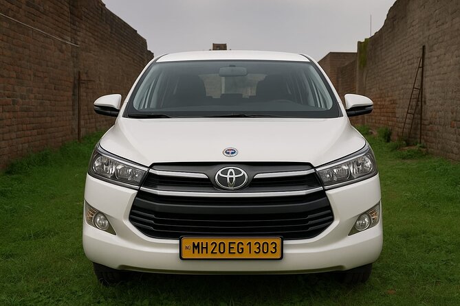 From Aurangabad: 1-Day Taxi Trip to Ajanta and Ellora Caves - Why a private car makes these caves easier