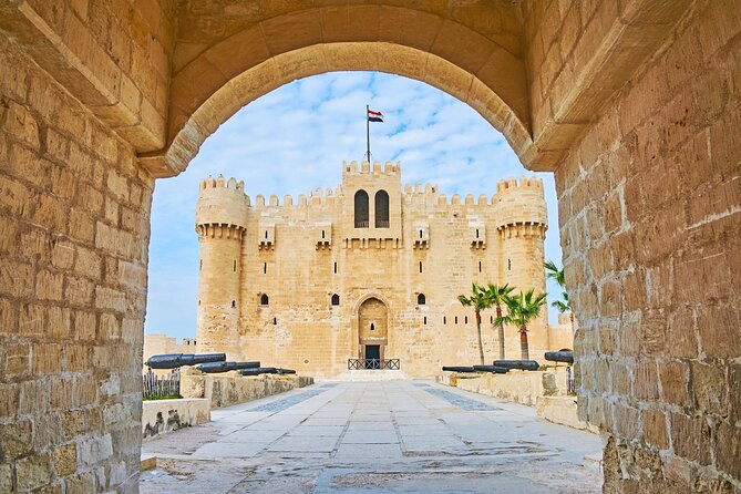 From Cairo: Alexandria Catacombs and Citadel Day Trip with Lunch - Cairo to Alexandria: a long but useful day