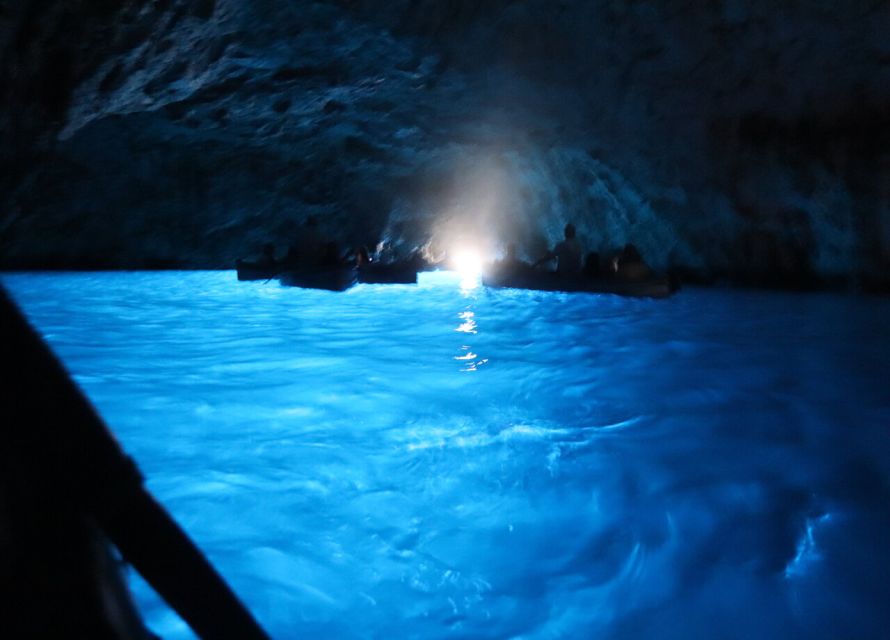 From Capri: Blue Grotto, Capri and Anacapri Guided Tour - The guide can make or break a busy island day