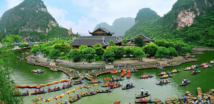 From Hanoi: Bai Dinh, Trang An, and Mua Cave Full-Day Tour - Who should choose this day trip?