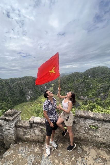 From Hanoi: Hoa Lu, Mua Cave and Tam Coc Full-Day Trip - What to pack for this particular route