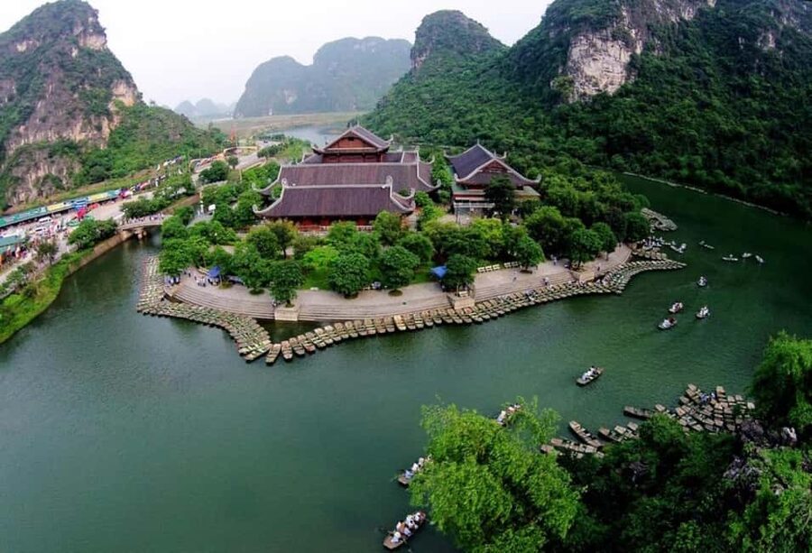 From Hanoi: Trang An eco-tourism - Hoa Lu ancient & Mua Cave - Transport, timing, and the return to Hanoi