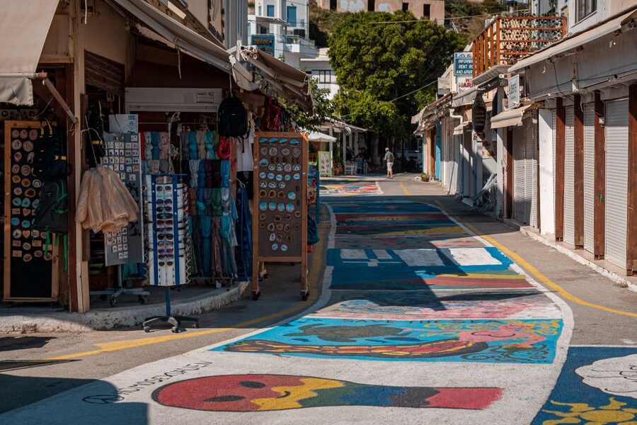 From Heraklion: Day Trip to Matala Hippie Beach and Caves - Visiting the Roman tomb caves