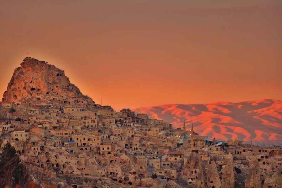 From Istanbul: 2-Day Trip to Cappadocia w/Balloon+Cave Hotel - Who should book this experience?