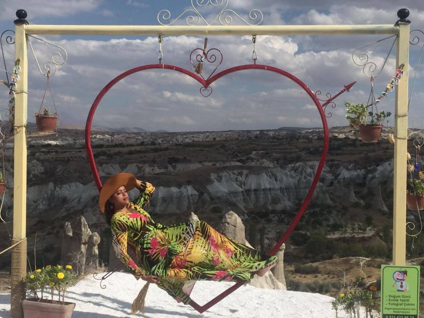 From Istanbul: 4-Day Istanbul, Cappadocia, Flight,Cave Hotel - Istanbul begins with imperial scale