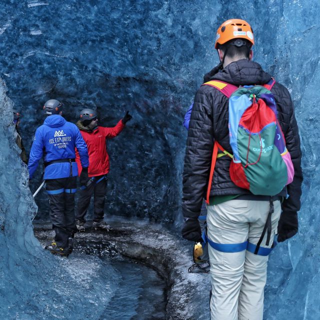 From Jökulsárlón: Ice Cave and Glacier Exploration Tour - What the guides add to the day