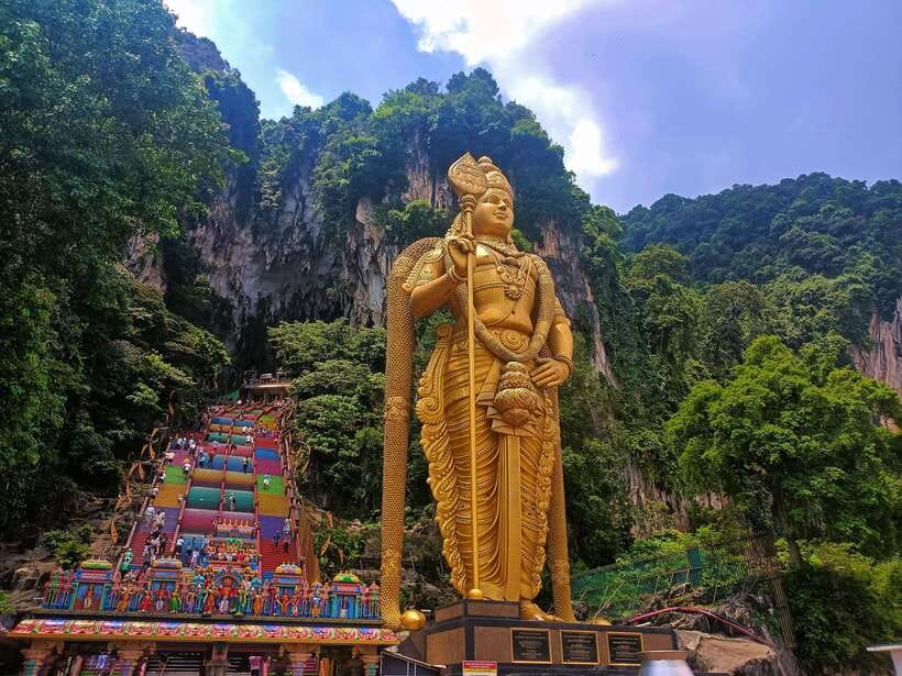 From Kuala Lumpur: Private Batu Caves Cultural Tour - Who should book this Batu Caves tour?