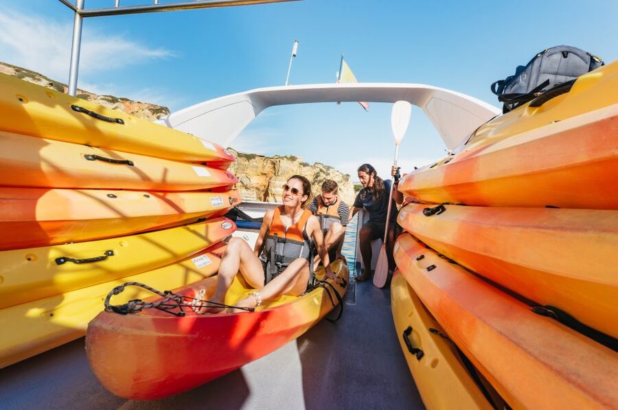 From Lagos: Kayaking and Boat Cave Explorer Tour - The boat ride to Ponta da Piedade