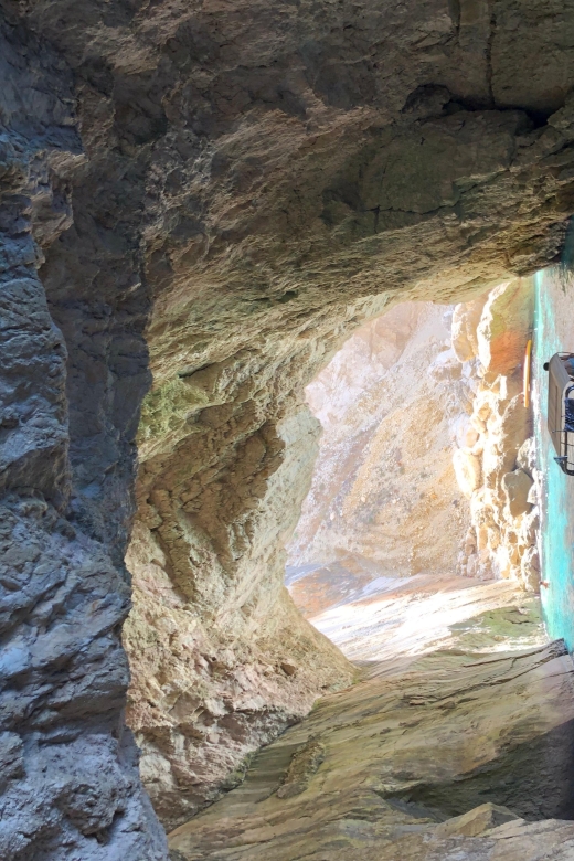 From Lefkimmi: Paxos, Antipaxos & Blue Caves Boat Tour - Food, equipment, and comfort