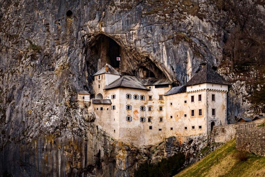 From Ljubljana: Lake Bled & Postojna Cave with Entry Tickets - The long transfer to Lake Bled