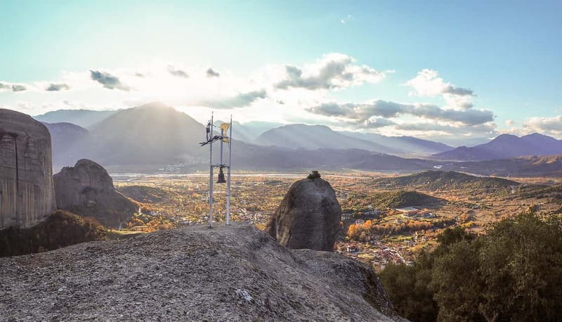 From Meteora: Hidden Hermit Caves Sunset Hiking Tour - Finding St. George Mandilara hermitage