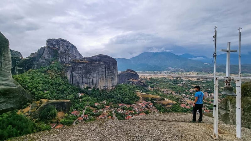 From Meteora: Hidden Hermit Caves Sunset Hiking Tour - What the guides add to the walk