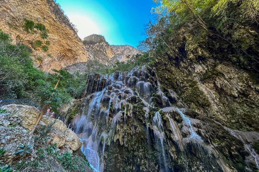 From Mexico City: Small Group Tour to the Tolantongo Caves - Key points to know before booking