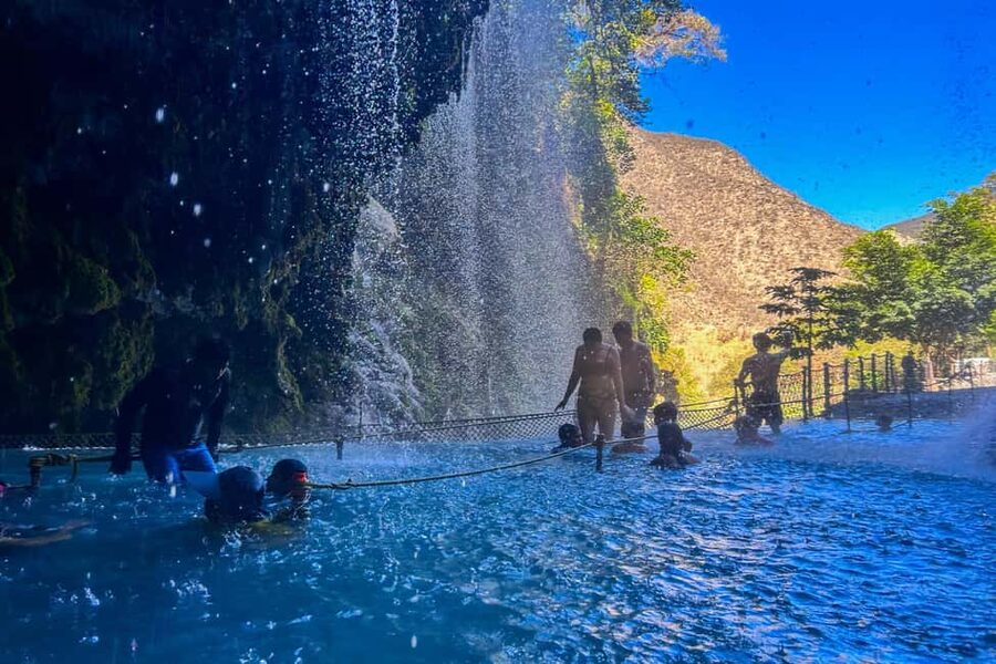 From Mexico City: Small Group Tour to the Tolantongo Caves - Four hours for pools, river, and waterfalls