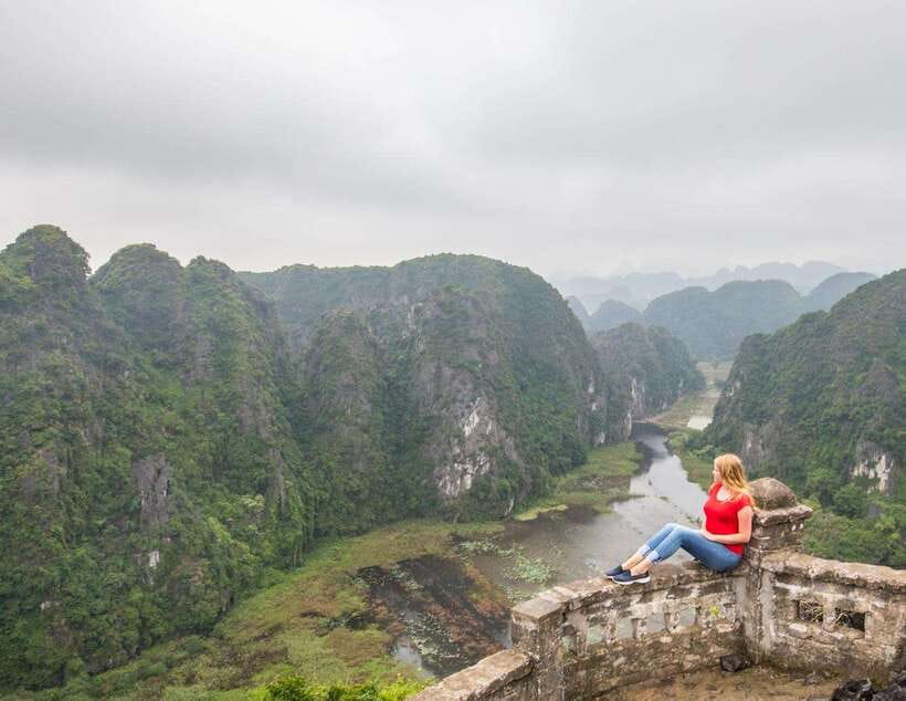 From Ninh Binh: Hoa Lu, Bai Dinh, Trang An, & Mua Cave Tour - Why this full-day route works in Ninh Binh
