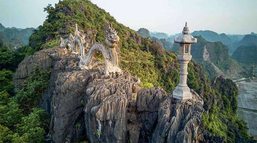 From Ninh Binh: Hoa Lu, Bai Dinh, Trang An, & Mua Cave Tour - Hoa Lu and the story of Vietnam’s early capital