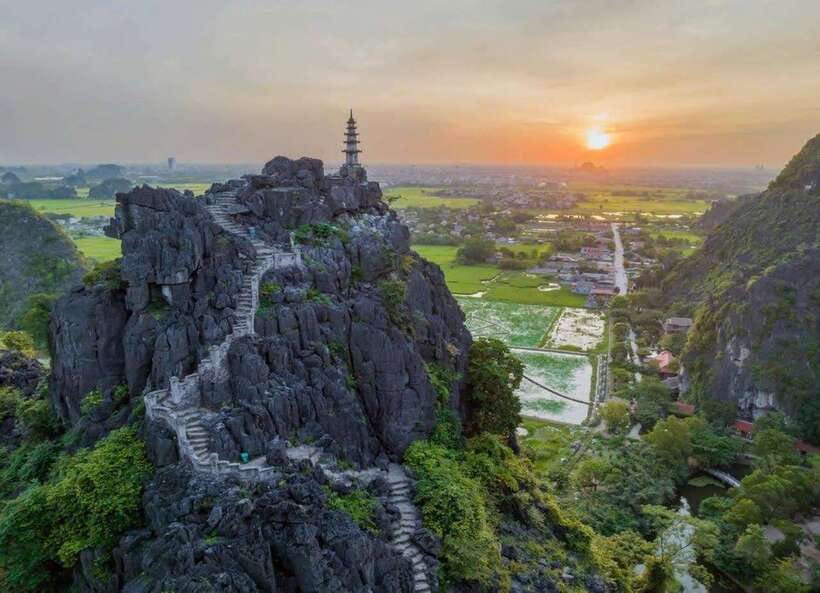 From Ninh Binh: Hoa Lu, Trang An, Mua Cave, & Bich Dong Tour - Hoa Lu explains the royal past
