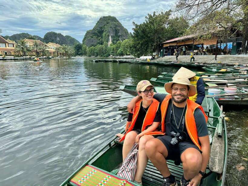 From Ninh Binh: Hoa Lu, Trang An, Mua Cave, & Bich Dong Tour - Local lunch gives the day a useful pause